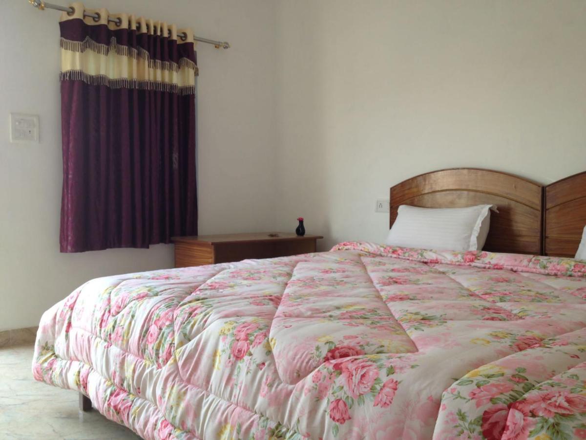 Prem Home Stay Khadzsuráhó Kültér fotó