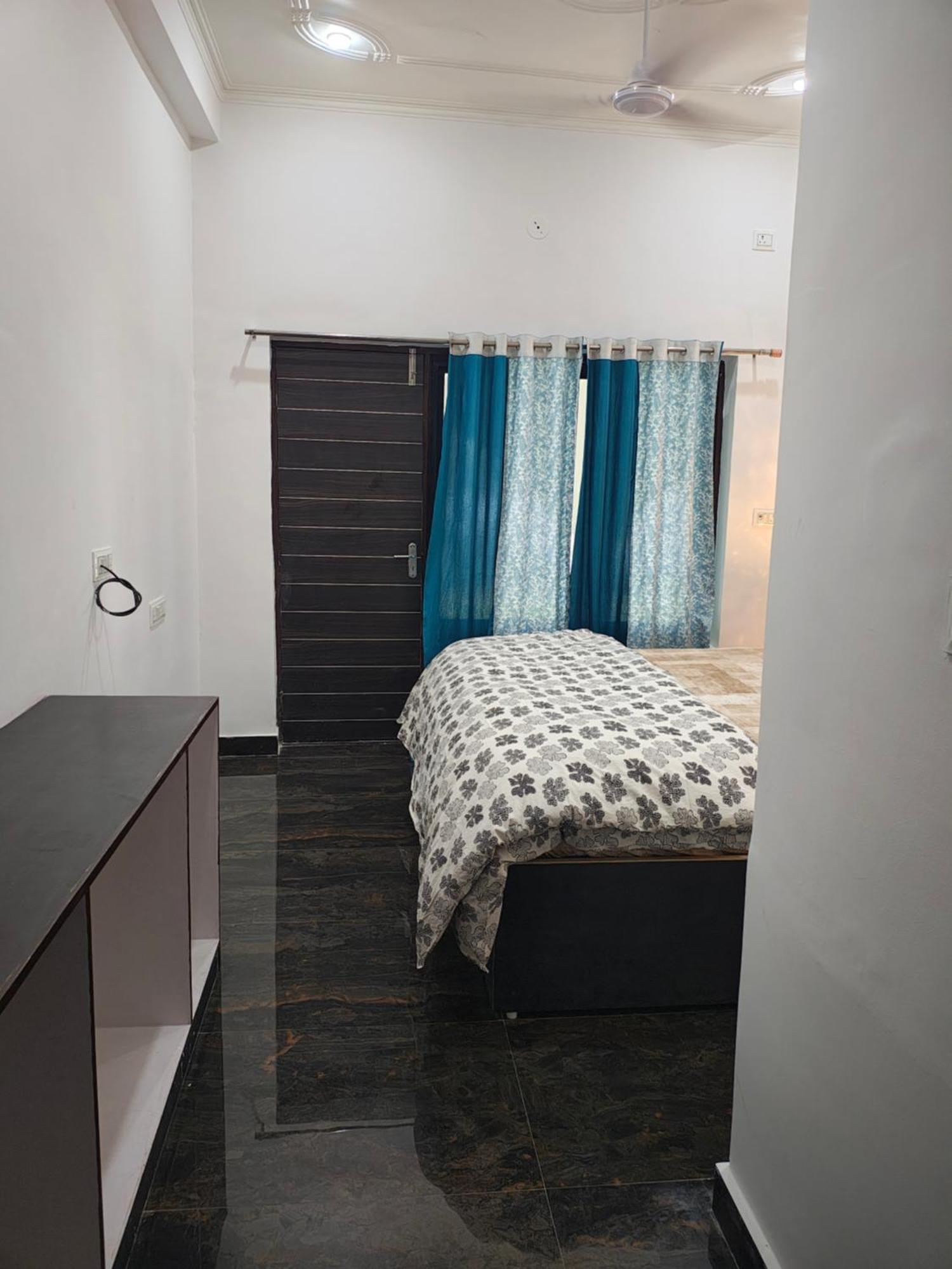 Prem Home Stay Khadzsuráhó Kültér fotó