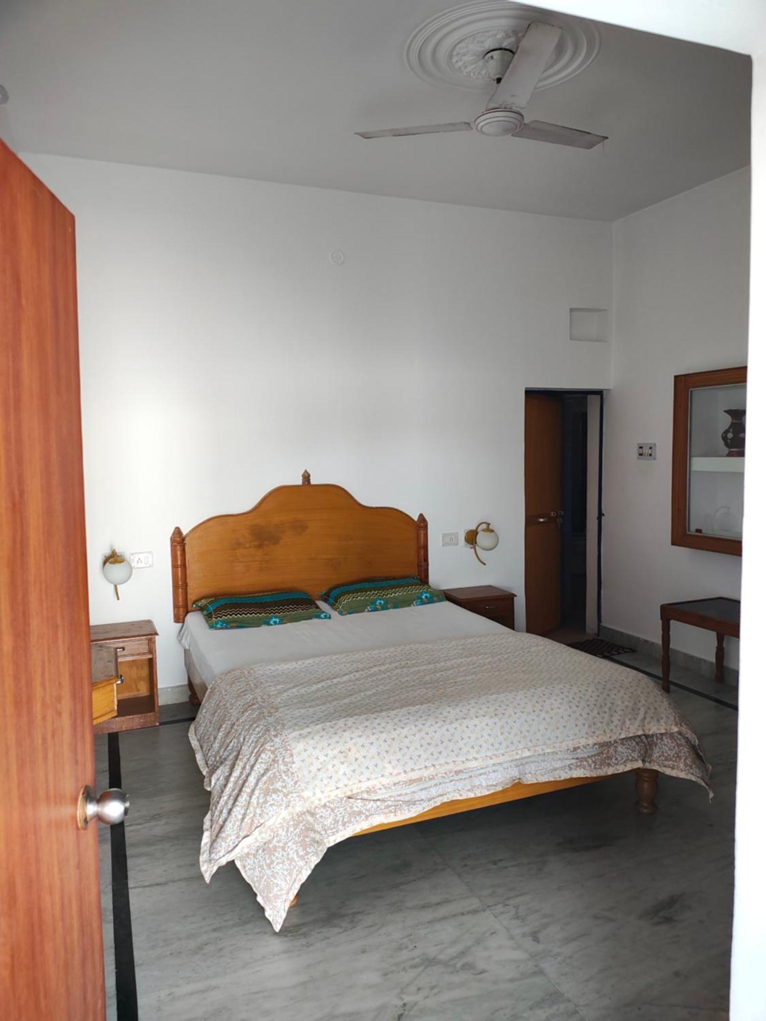 Prem Home Stay Khadzsuráhó Kültér fotó