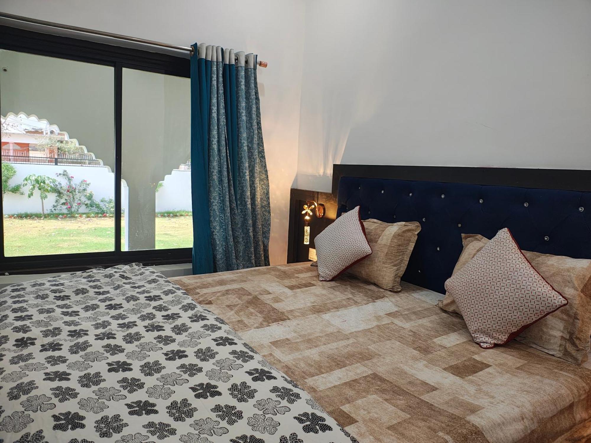 Prem Home Stay Khadzsuráhó Kültér fotó